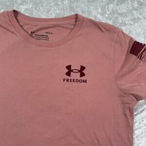 Under Armor Women’s Large Pink Freedom Flag Logo Design Tee